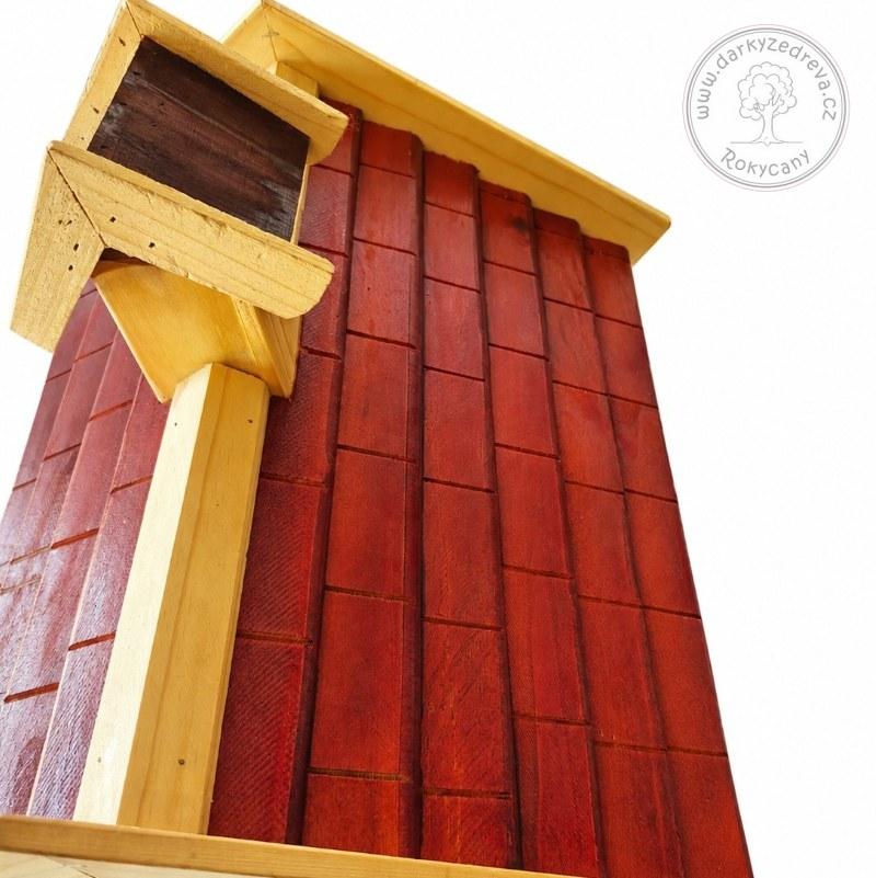 Ptačí krmítko dřevěné - srub MAXI 50 x 46 x 47 cm hnědá střecha